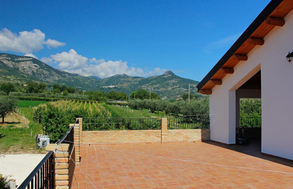 Vila Masseria Spadone Civitella Casanova Exteriér fotografie